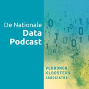afbeelding van de Nationale Data podcast op geel en groen met cijfers 1 en 0 en met de tekst Verdonck, Klooster & Associates.